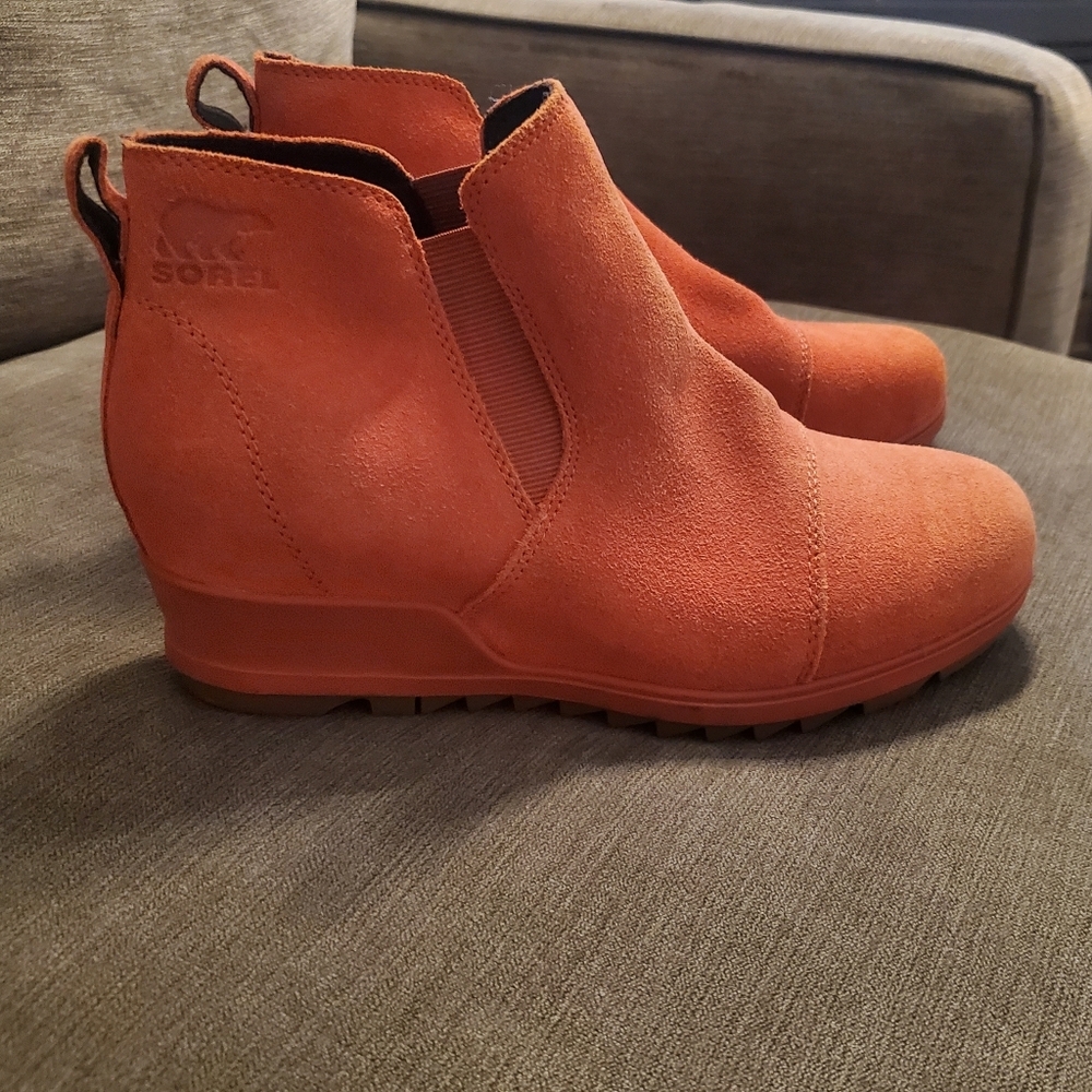 Sorel Orange Suede Ankle Booties